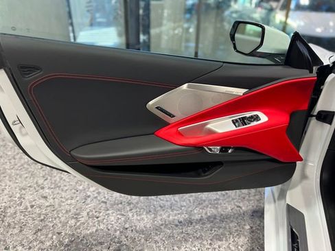 Used 2021 Chevrolet Corvette Stingray 2LT w/ Chrome Exterior Badge Package image 17