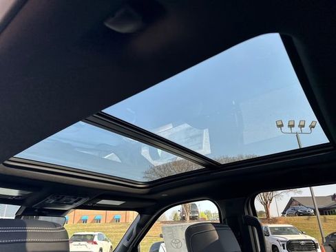 New 2026 Toyota Tundra Limited AWD/4WD image 8