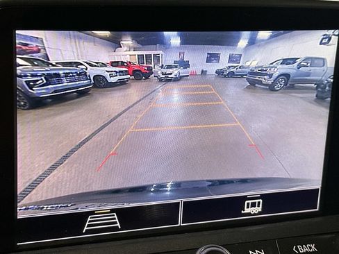 Used 2021 Chevrolet Blazer LT AWD/4WD image 24