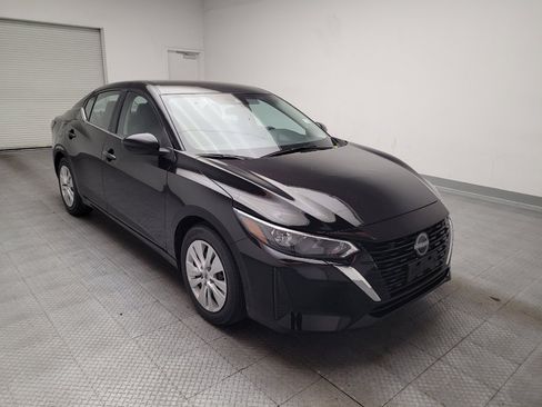 Used 2025 Nissan Sentra S FWD image 13