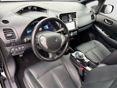 Used 2013 Nissan Leaf SL image 9