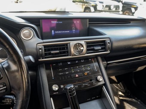 Used 2017 Lexus IS 200t RWD image 27