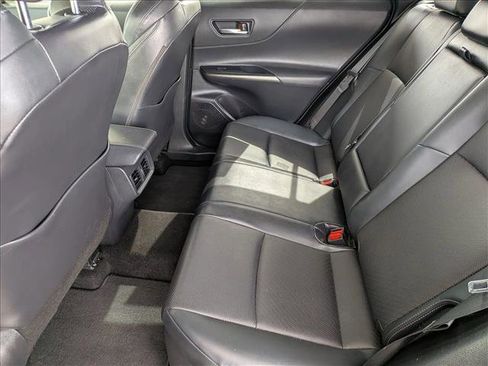 Used 2021 Toyota Venza XLE w/ Softex Package AWD/4WD image 17