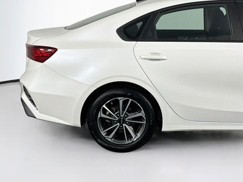 Used 2023 Kia Forte LXS FWD image 42