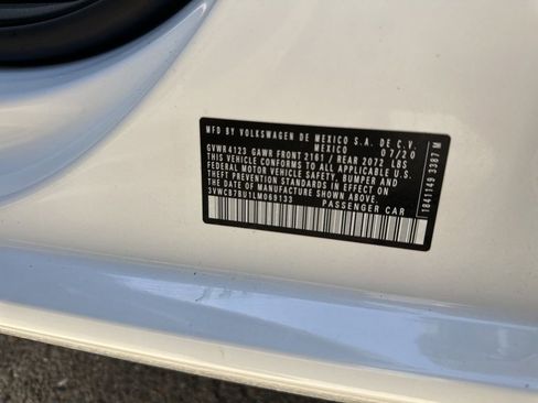 Used 2020 Volkswagen Jetta SE image 11