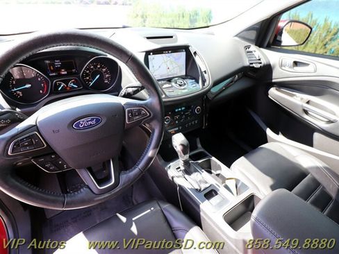 Used 2018 Ford Escape Titanium image 16