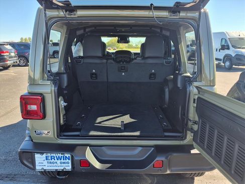 New 2026 Jeep Wrangler Sahara image 9
