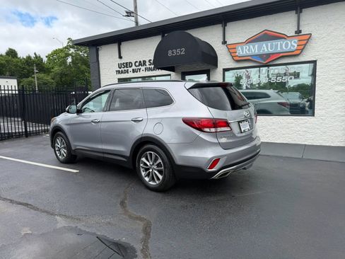 Used 2018 Hyundai Santa Fe SE FWD image 6