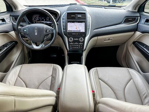 Used 2019 Lincoln MKC Reserve w/ MKC Climate Package image 28