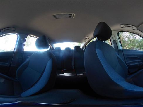 Used 2025 Nissan Versa SV FWD image 42