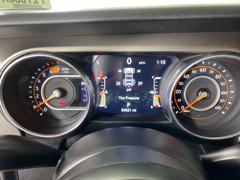 Used 2018 Jeep Wrangler Sport S image 17