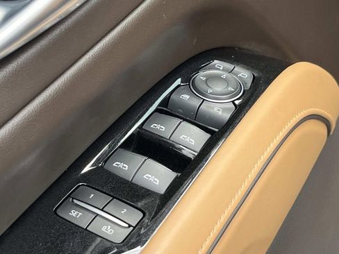 Certified 2022 Cadillac Escalade ESV Sport w/ Touring Package image 26