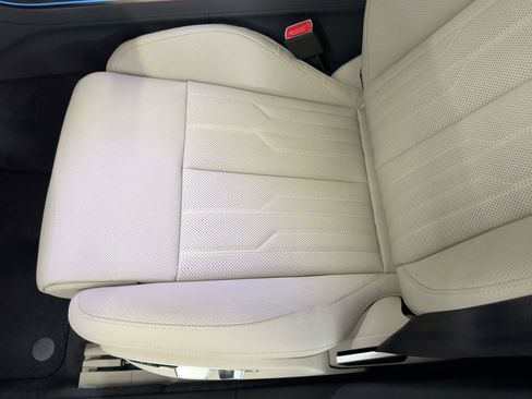 New 2026 Audi A8 L 3.0T image 14