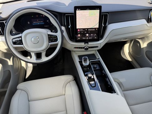 New 2026 Volvo XC60 B5 Ultra w/ Climate Package image 12