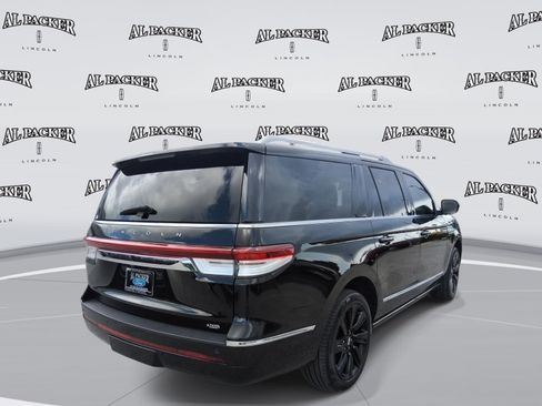 Used 2022 Lincoln Navigator L Reserve AWD/4WD image 5