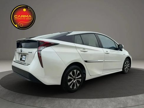 Used 2016 Toyota Prius Four w/ Protection Package FWD image 5