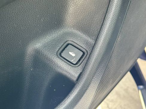 Used 2020 Honda Accord EX-L image 23