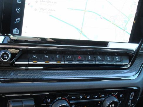 Used 2025 Chevrolet Silverado 1500 ZR2 w/ Technology Package image 24