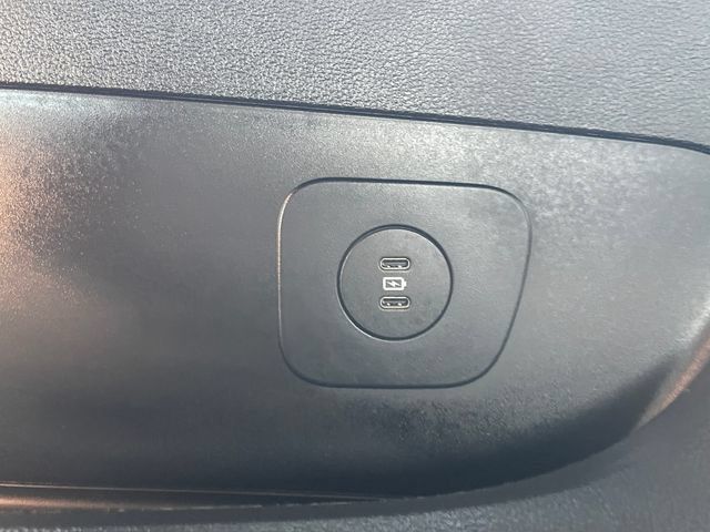Used 2026 Ford Explorer ST-Line AWD/4WD image 32