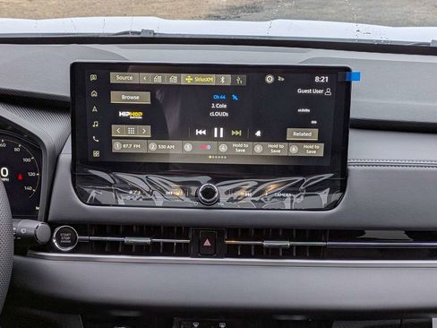 New 2026 Mitsubishi Outlander SEL AWD/4WD image 19