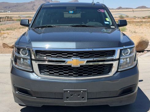 Used 2019 Chevrolet Suburban LT AWD/4WD image 3