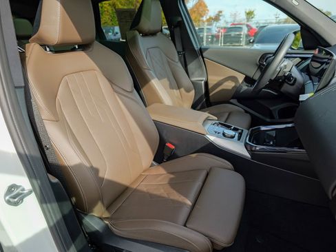 Used 2025 BMW X3 xDrive30i image 34