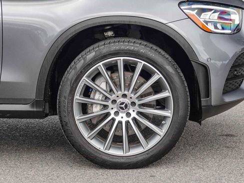 Certified 2022 Mercedes-Benz GLC 300 image 11