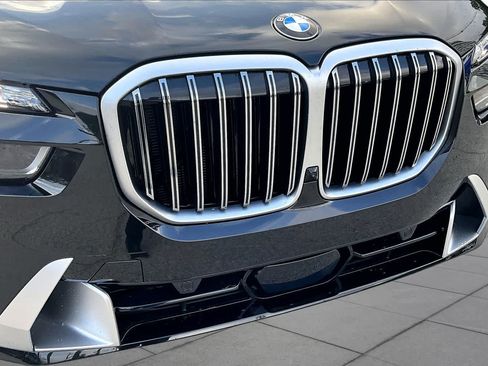 Used 2026 BMW X7 xDrive40i w/ Premium Package AWD/4WD image 28