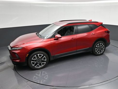 Used 2024 Chevrolet Blazer RS FWD image 29