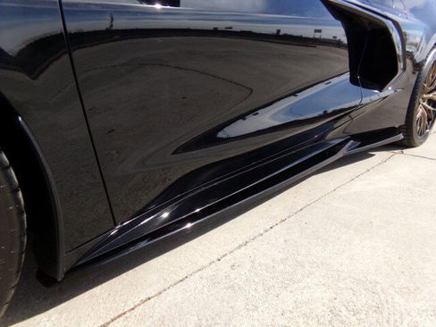 Used 2021 Chevrolet Corvette 3LT Z51 Coupe w/ Z51 Performance Package image 10