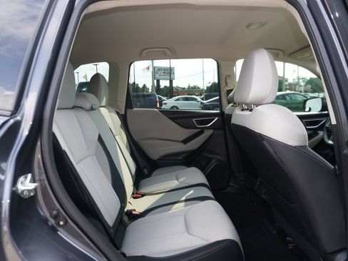 Used 2023 Subaru Forester AWD/4WD image 27