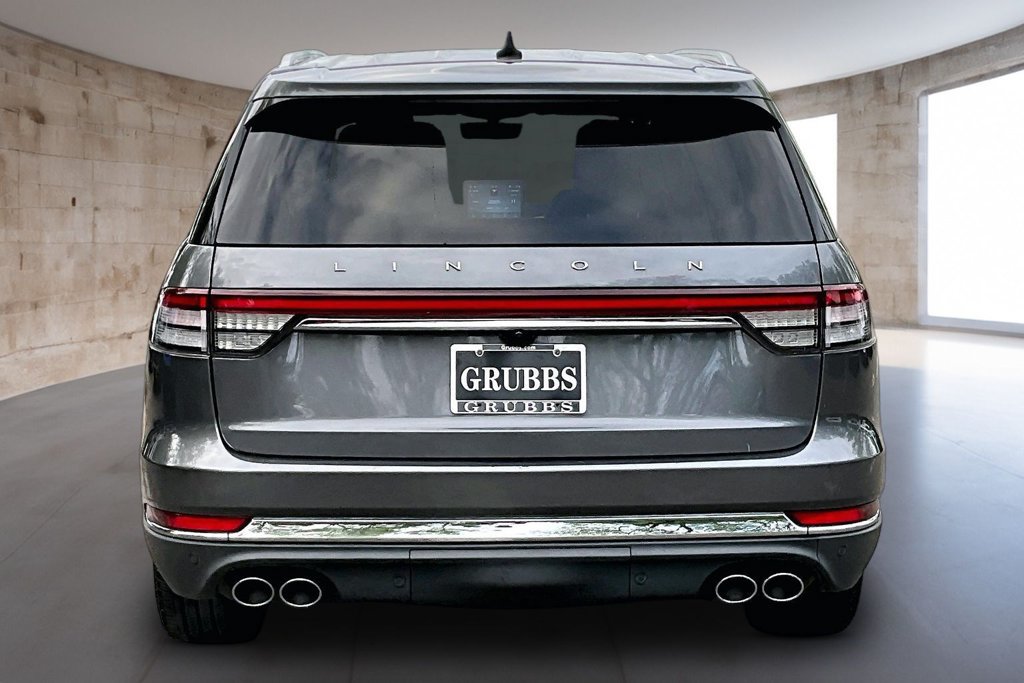 Used 2022 Lincoln Aviator Reserve w/ Equipment Group 201A AWD/4WD image 5
