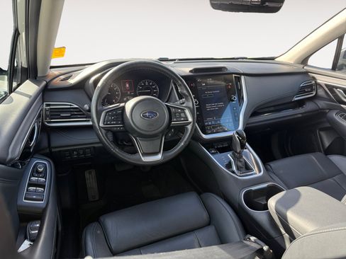 Used 2023 Subaru Outback Limited image 15