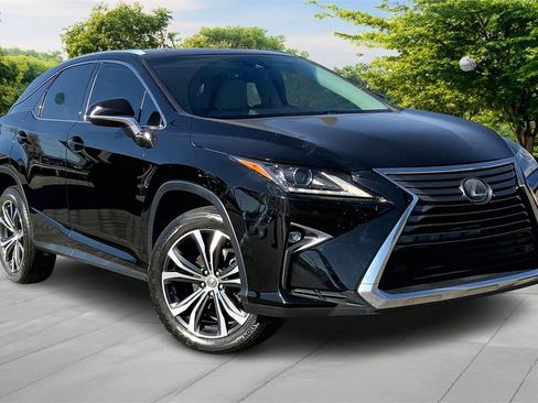 Used 2017 Lexus RX 350 FWD image 3
