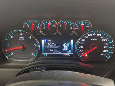 Used 2019 Chevrolet Tahoe LS w/ Enhanced Driver Alert Package image 23