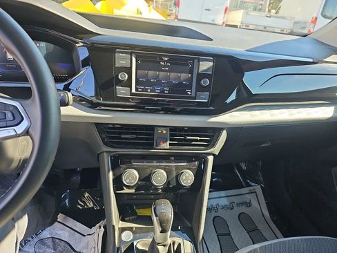 Used 2024 Volkswagen Taos S image 17