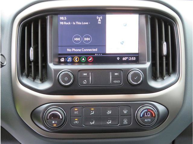 Used 2022 Chevrolet Colorado Z71 w/ Safety Package AWD/4WD image 8