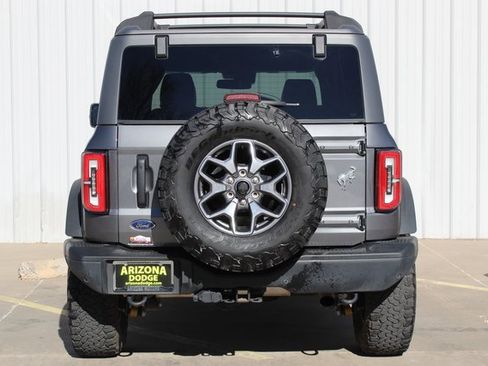 Used 2024 Ford Bronco Badlands image 6