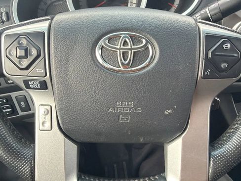 Used 2014 Toyota Tacoma Pickup 4D 5 ft image 39