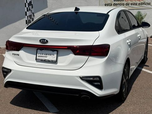 Used 2020 Kia Forte LXS FWD image 14