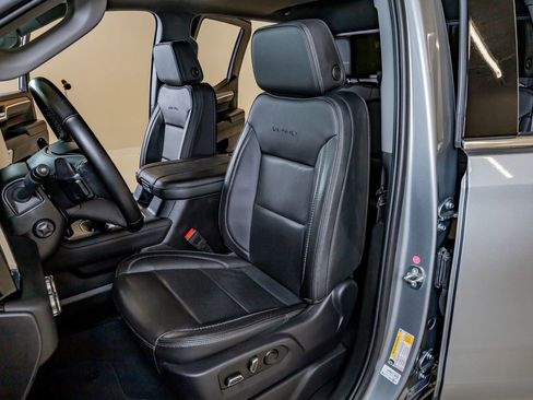 Used 2023 GMC Sierra 1500 Denali w/ Denali Reserve Package image 29