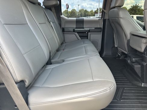 Used 2017 Ford F250 XL w/ Power Equipment Group AWD/4WD image 16