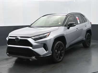 Used 2025 Toyota RAV4 XSE w/ Weather Package