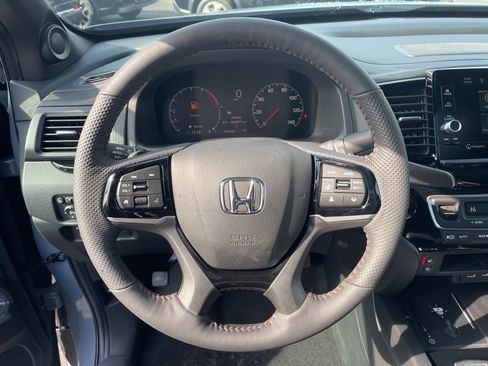 New 2026 Honda Ridgeline Black Edition image 14