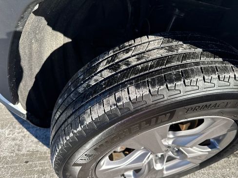 Used 2022 Toyota RAV4 XLE image 27