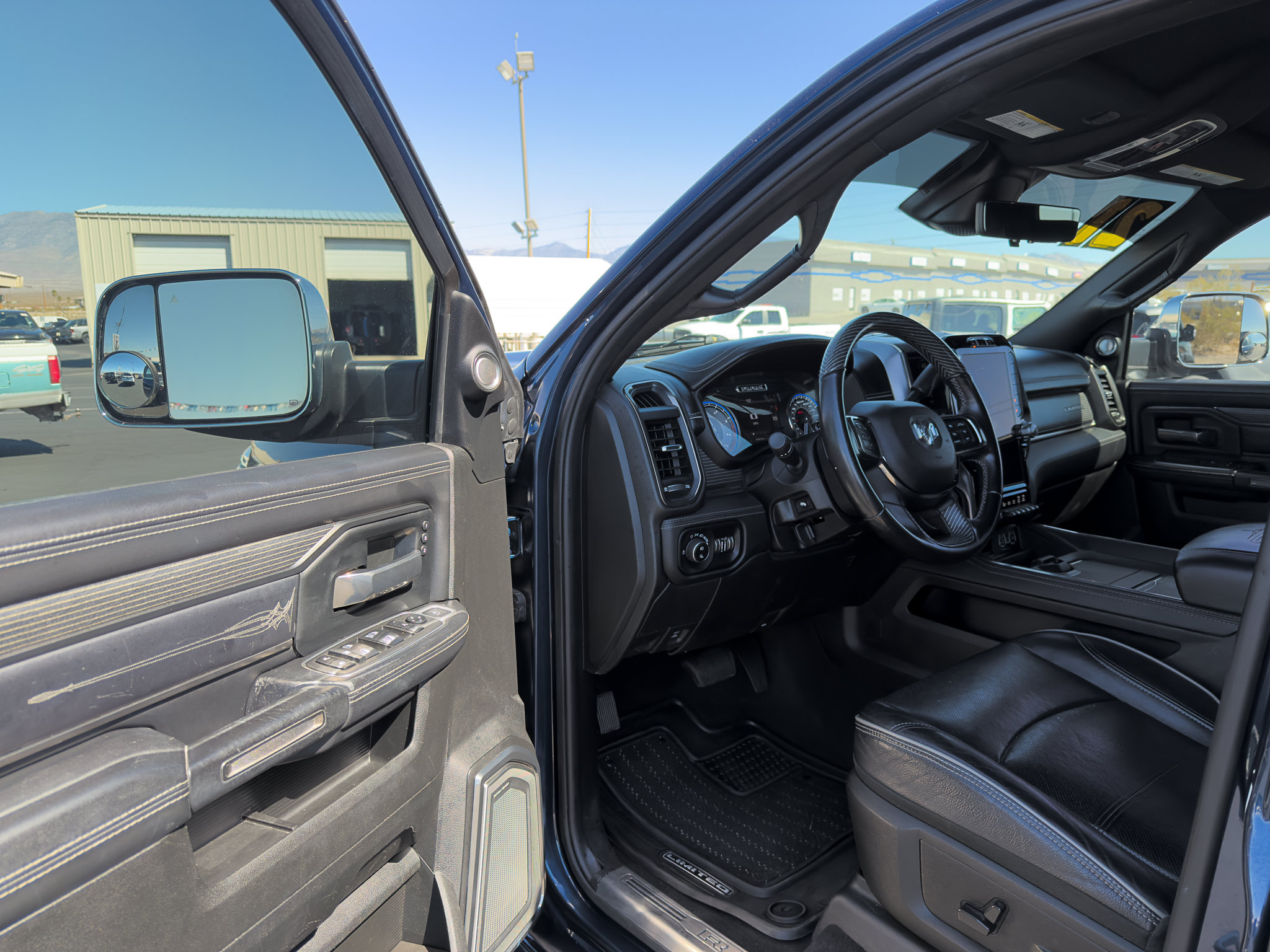 Used 2021 RAM 2500 Limited AWD/4WD image 10