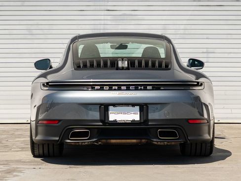 Certified 2025 Porsche 911 Carrera RWD image 30