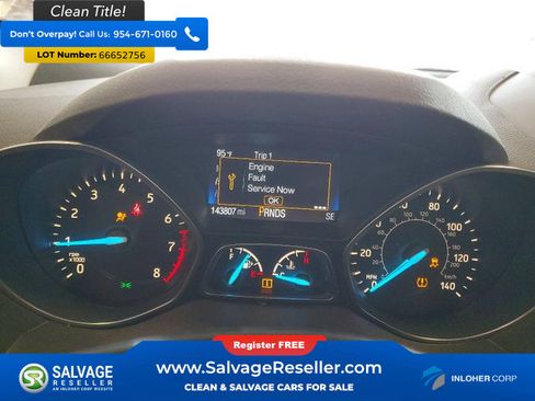 Used 2017 Ford Escape SE w/ SE Leather Comfort Package FWD image 12
