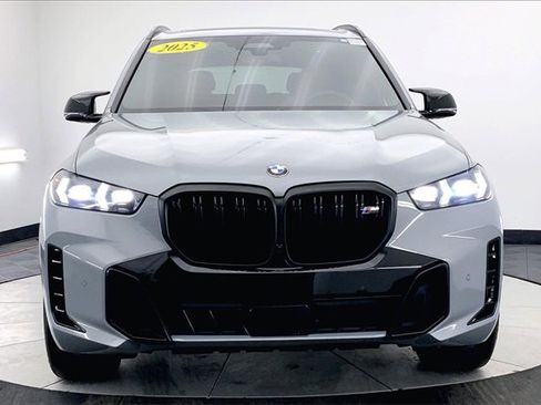 Used 2025 BMW X5 M60i image 3