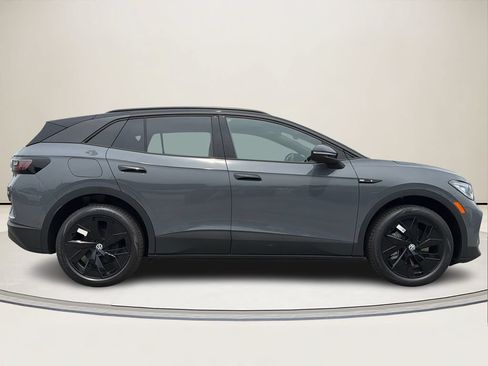 New 2026 Volkswagen ID.4 Pro S Plus AWD/4WD image 2